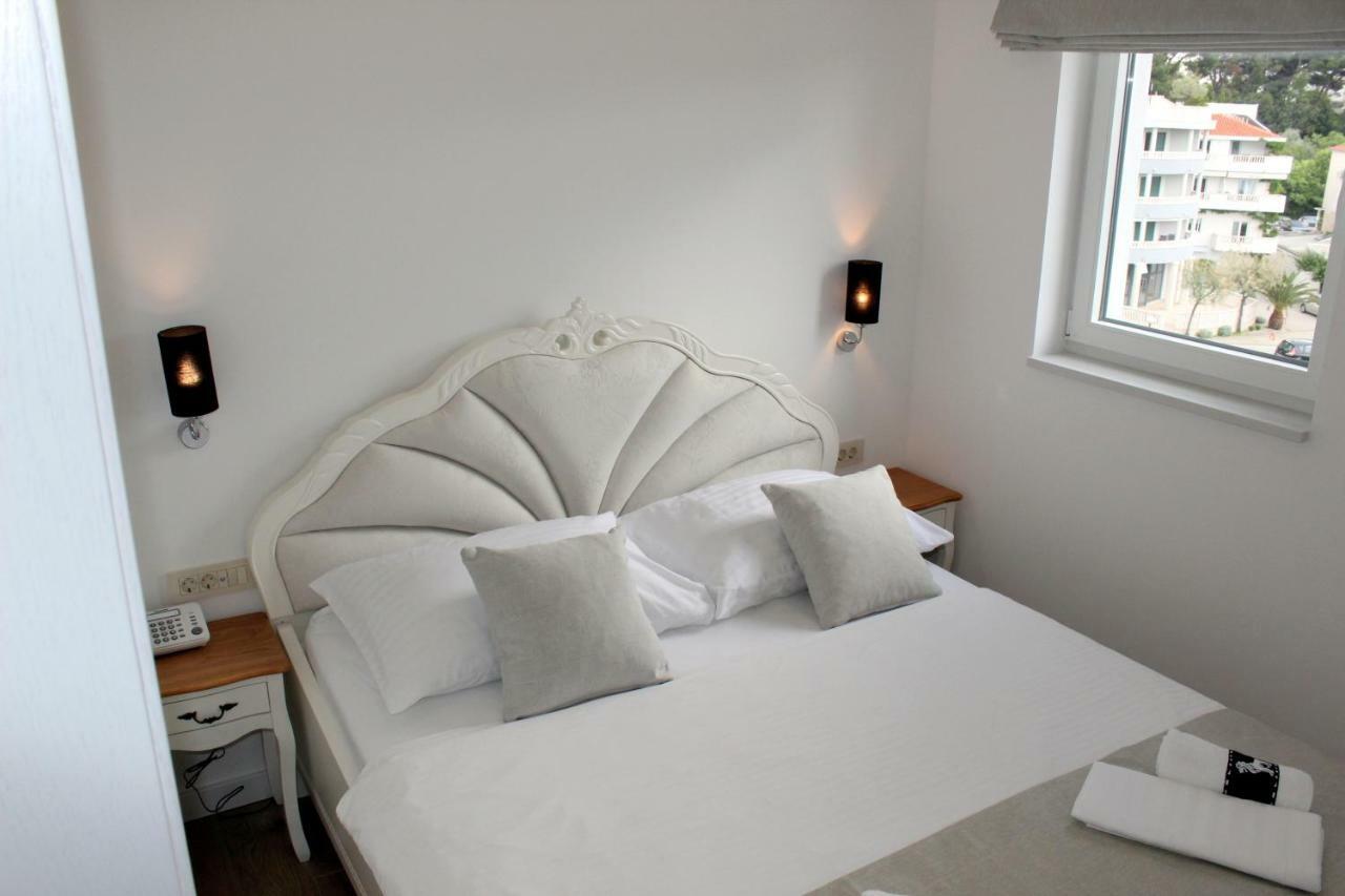 Luxury Apartment In Hotel Makarska Exterior photo